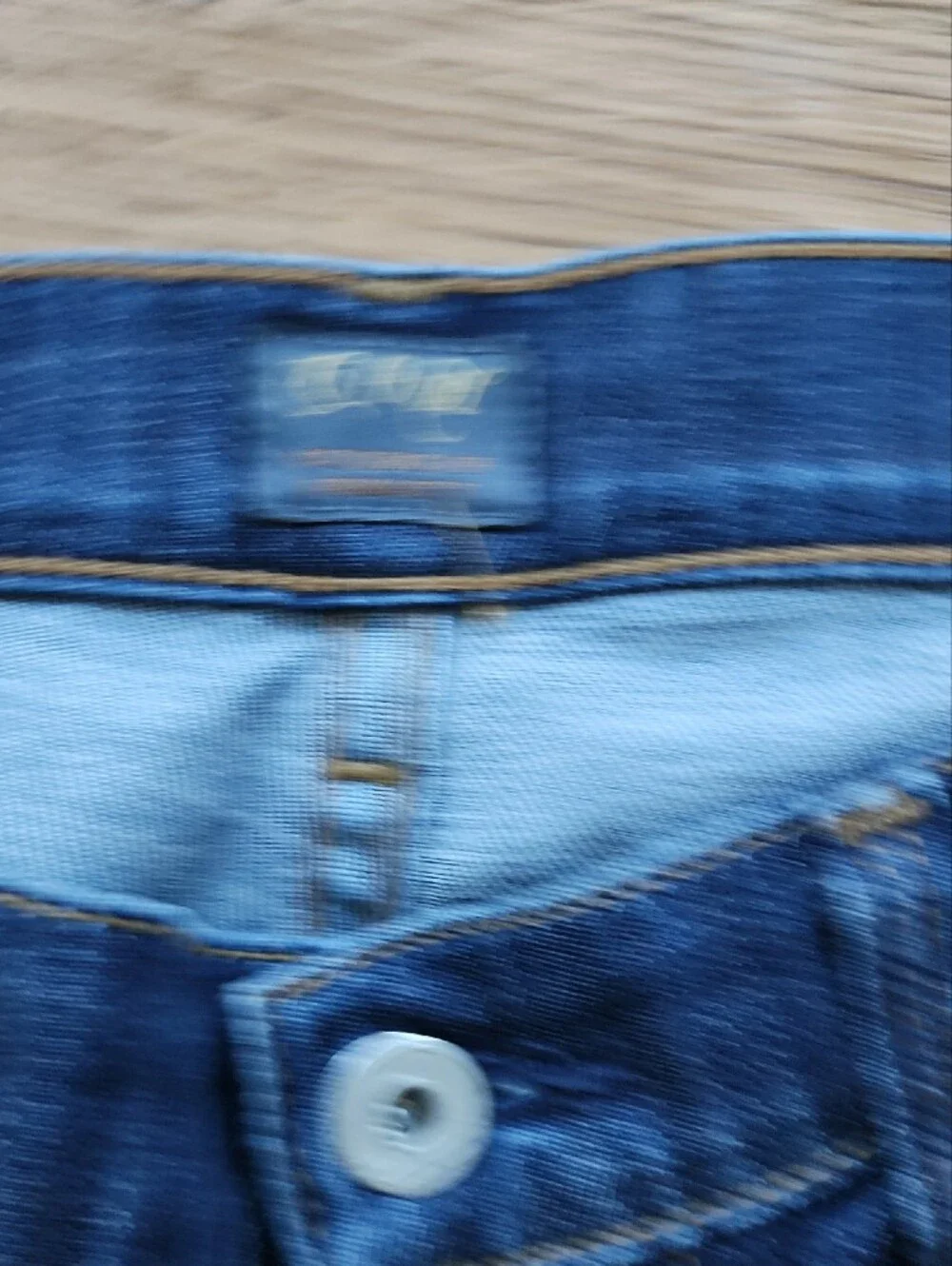 Citizens Of Humanity Mid-Rise Straight Leg Jeans